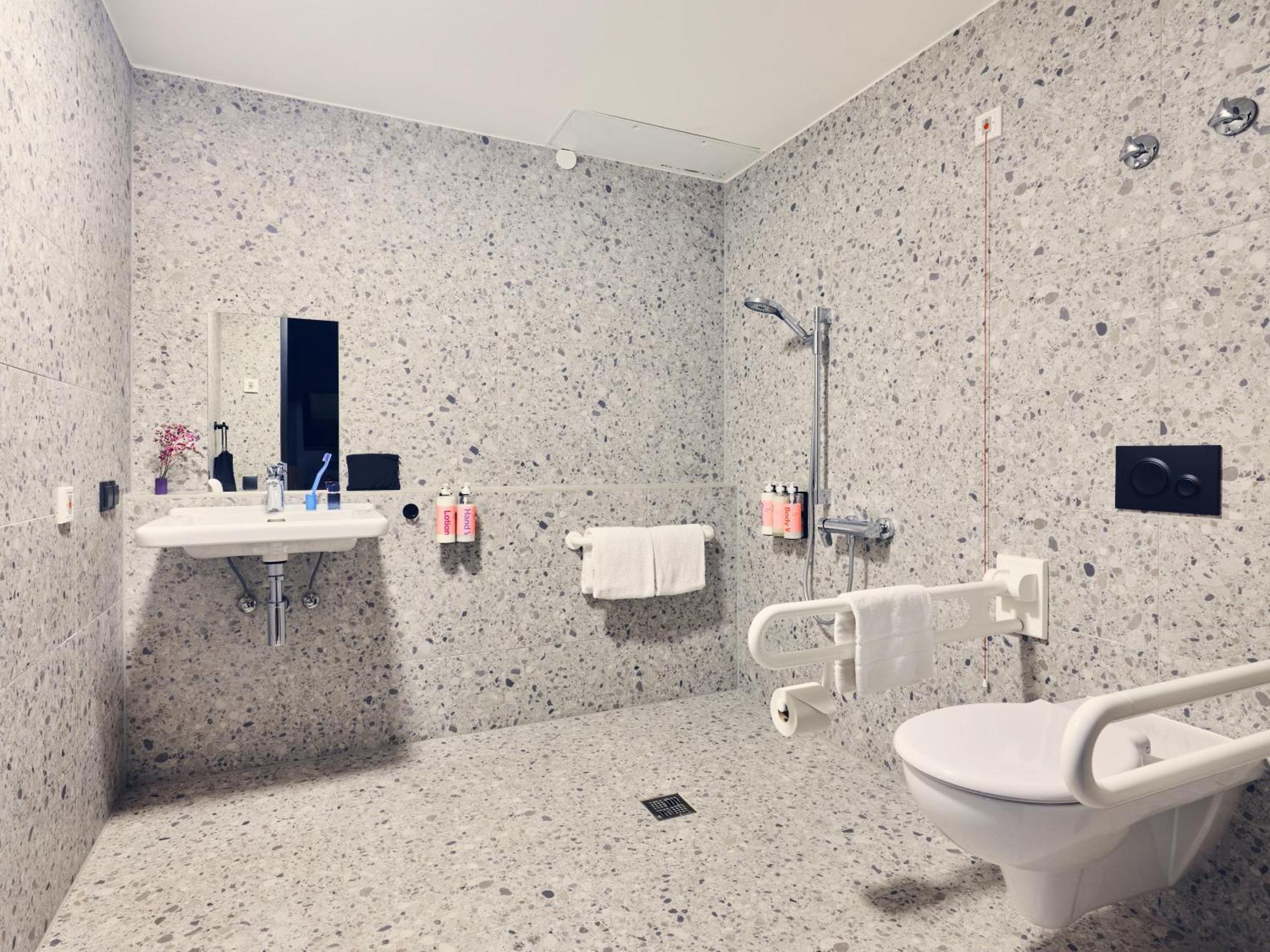 Numa Berlin Torstrasse Aparthotel Luaran gambar